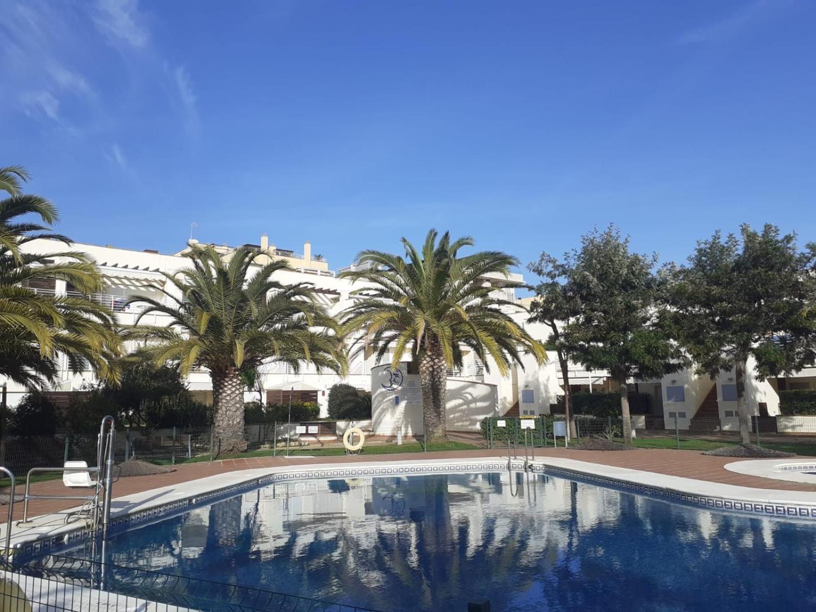 Apartamento Playa Isola Cristina Esterno foto